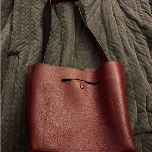 Burgundy wine pocketbook